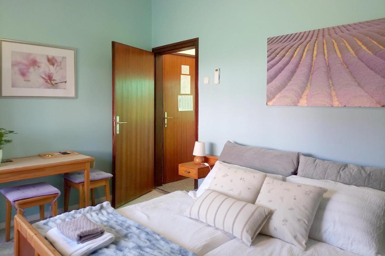 Sobe Zimmer Rooms Zivcic Karlovac Exteriör bild
