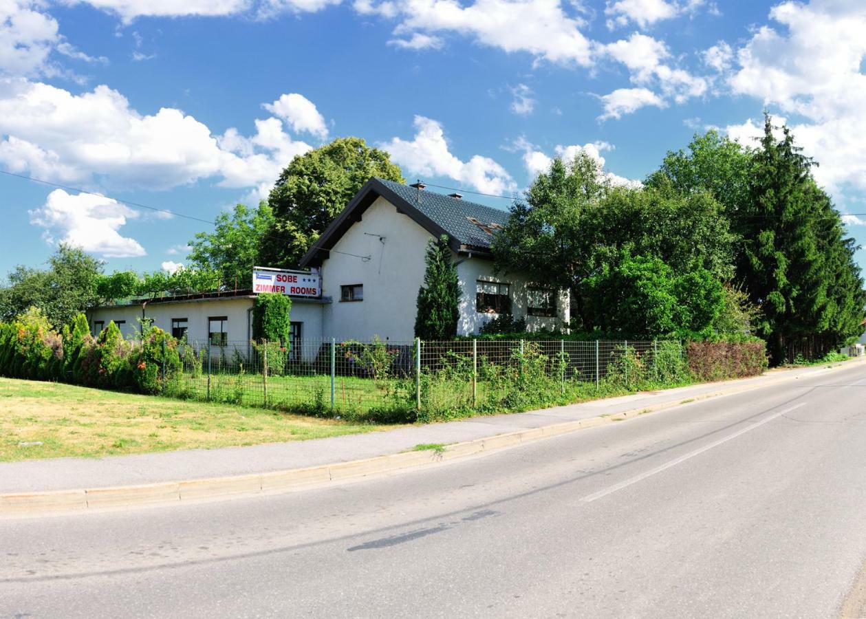 Sobe Zimmer Rooms Zivcic Karlovac Exteriör bild